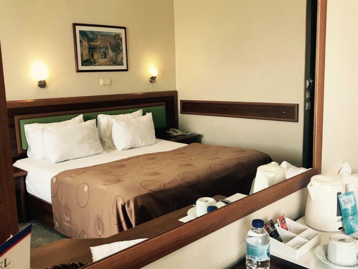 Hotel Villa Marina Bandırma エクステリア 写真
